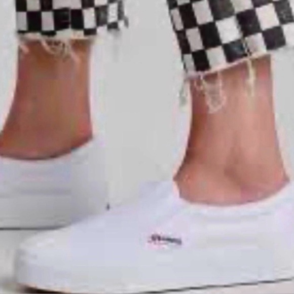 NWOT Superga Women’s White Cato Slip-on Platform Sneakers Sz 41.5 Sporty Preppy - Picture 10 of 10